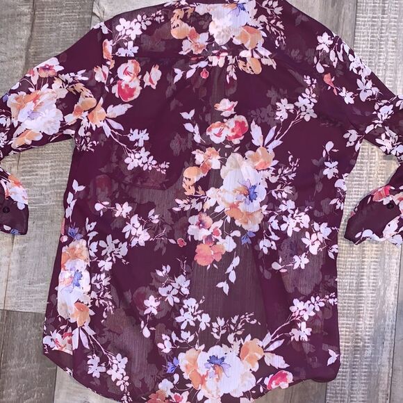 NWOT KUT FROM THE KLOTH sheer top- size M - Picture 7 of 9